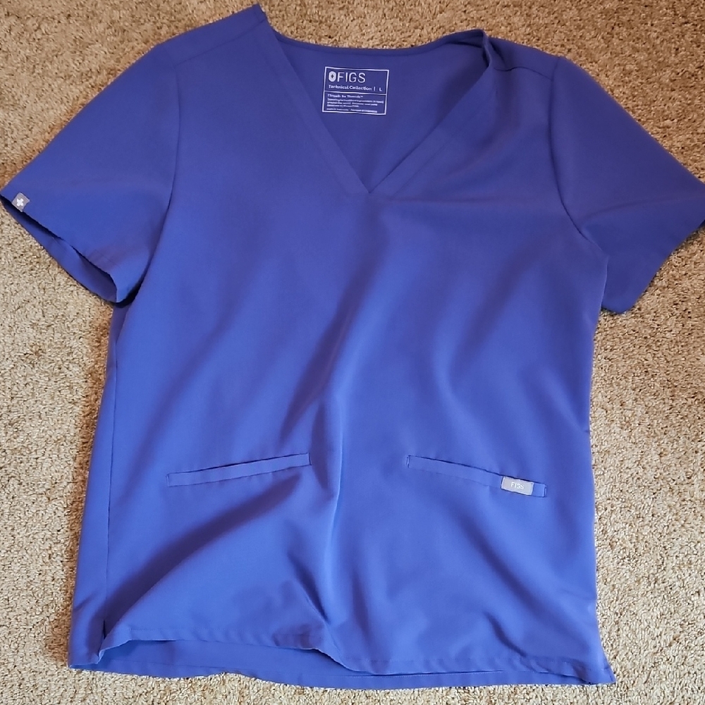 Figs Scrub Top